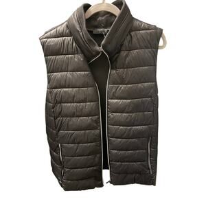 NWT Tahari Women’s‎ 1X Black Quilted Puffer Vest Zip Pockets